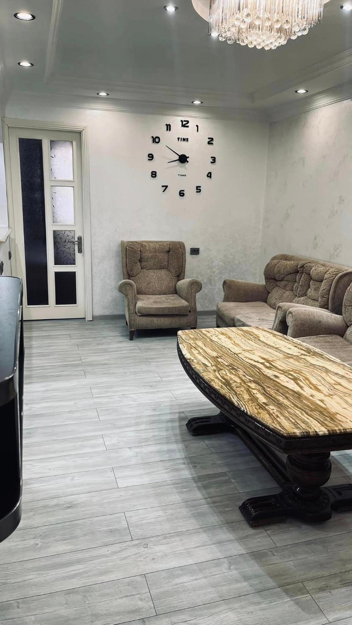 Apartament Batumi Luaran gambar