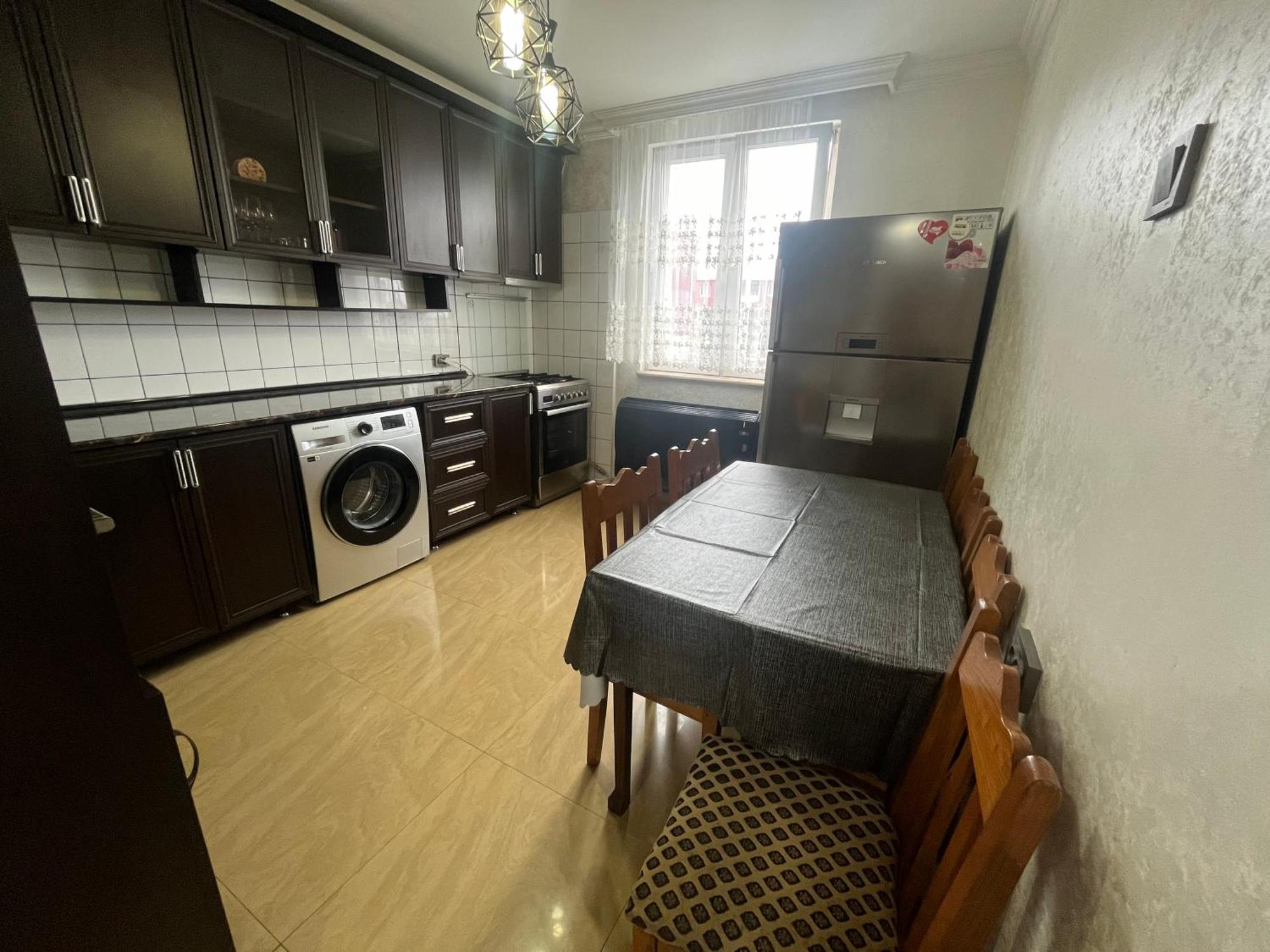 Apartament Batumi Luaran gambar