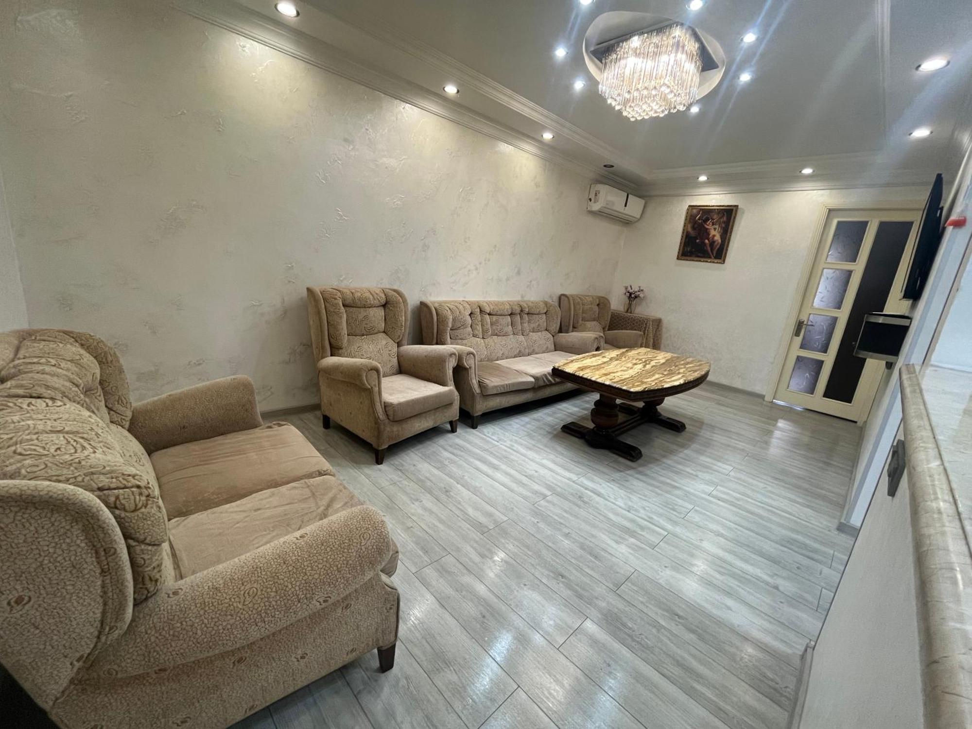 Apartament Batumi Luaran gambar